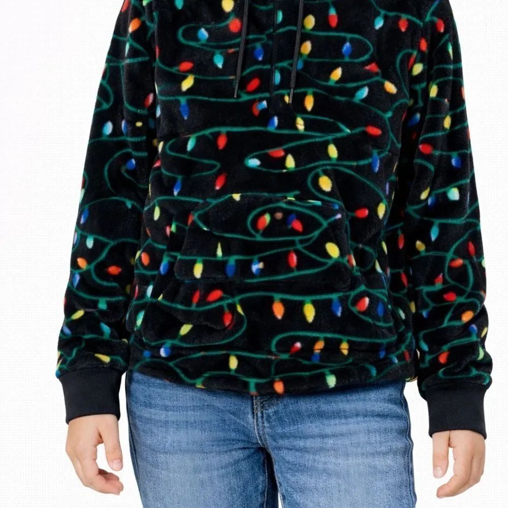 No Boundaries Christmas Theme Sherpa Hooded Sweatshirt Size Small (3/5)